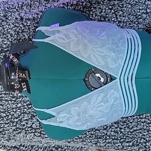 PINK by Victoria's Secret Floral Lace Bralette NWT